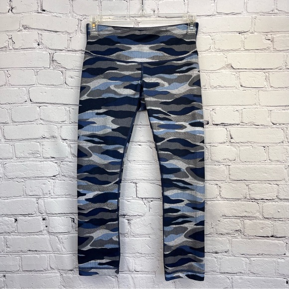 Lululemon Wunder Under Crop III Mini Coast Camo Deep Navy Multi Sz 4 - Picture 4 of 13